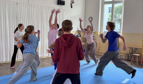 Respect Kurse für Selbstbehauptung: Jugendliche in Action